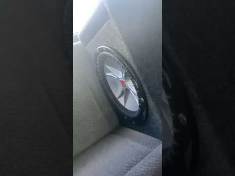 Kicker cvr 12 in a 2k watt amp. On bass I love you