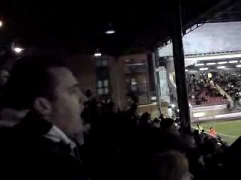 We Hate Orient! Southend Fans at Brisbane Road