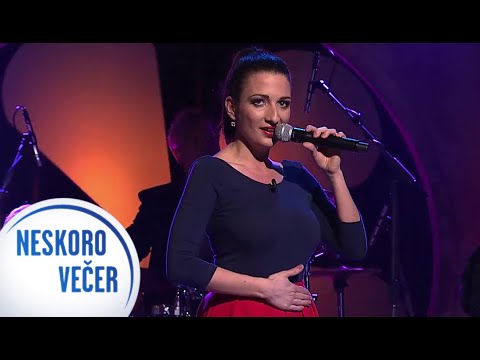 Andrea Zimányiová - Nádherný Šansón v Neskoro Večer