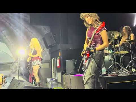 “MERCY” ; de Electrify ;tocó por primera vez, ésta  su cuarta canción original.