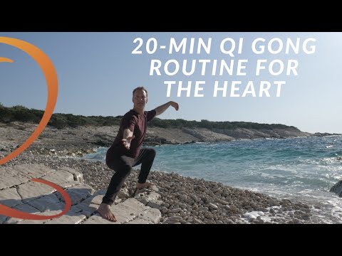 20-Min Beginner's Qi Gong Routine for a Healthy Heart - Qi Gong Class with Lee Holden