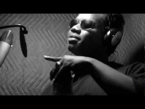 STUDIO PERFORMANCE(ADELE FT QWALO$ & JOSHY LUCIANO ) SOME ONE LIKE YOU REMIXX