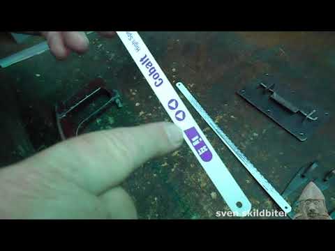 How to change a hacksaw blade