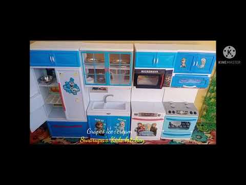 Swarupa's Grape Ice-cream & Oreo Swissroll