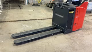Porta-paletes eléctrico Linde T20 | Imagem 4 - Machineryline