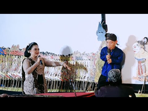 EKA KEBUMEN & UNCEK SANUSI ~ DI SORAK I PENONTON MERGA RA KETOK MAS UNCEK