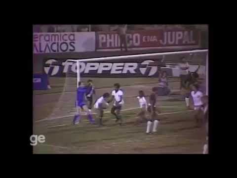Jorge Mendonça (Guarani) - 05/08/1981 - Ponte Preta 3x2 Guarani - 1 gol