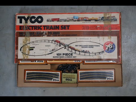 Barnfind Tyco ho Bicentenial  Alco C430 freight set quick over view