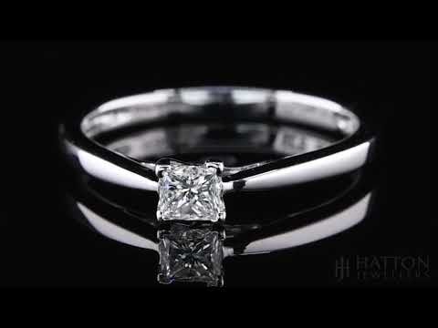 9ct White Gold 0.25ct Princess Cut Diamond Engagement Ring