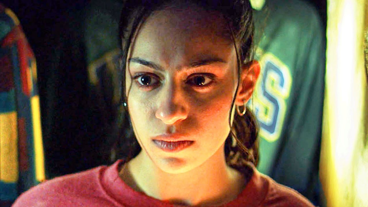 Miniature de la vidéo DEEP FEAR Bande Annonce (2022) Sofia Lesaffre du film Deep Fear