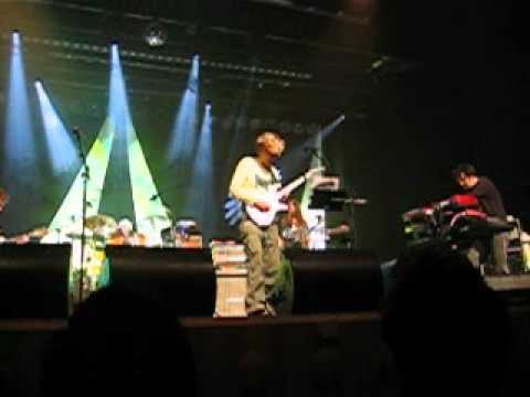 The Flower Kings - guitar solo Roine Stolt Osby 040526.AVI