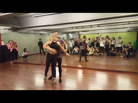 Kiko y Christina Bachata Seoul Korea 20170928 230804 Count