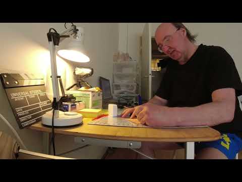 MongoTV_11404 - ENGLISH VLOG - Saturday 4.50 PM - Cooking Hot Food - 9.952 Video To Go