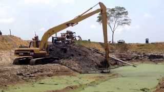 preview picture of video 'DragTer S.A. de C.V., Desazolvando estanque'