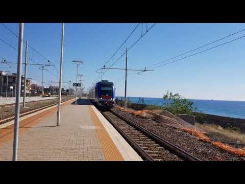 Treno Regionale Swing ATR220 039 Regionale 5533 Catanzaro Lido-Reggio di Calabria Centrale