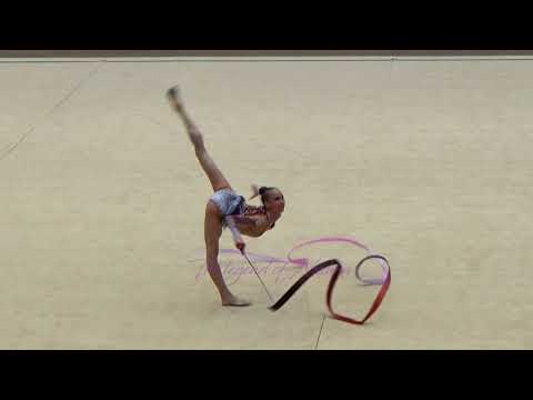Julia EVCHIK (BLR) ribbon - 2017 Corbeil senior AA