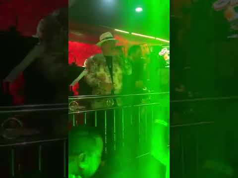 JOSE BELLO "NACI PA GUARACHAR" EN VIVO D"BLAS NY