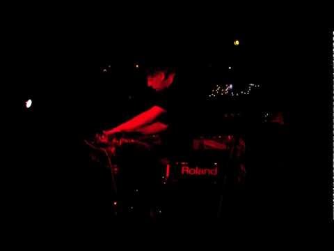 Moogulator - live at Electronic Attack 2011 (re-upload)