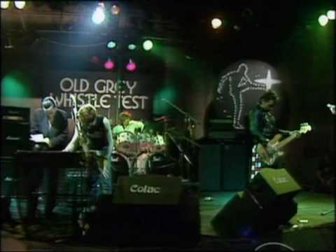 Damned - Smash it up - I Just Can't Be Happy Today