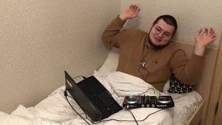 Download lagu I Play 2000s House Music In Bed mp3 Download lagu I Play 2000s House Music In Bed mp3