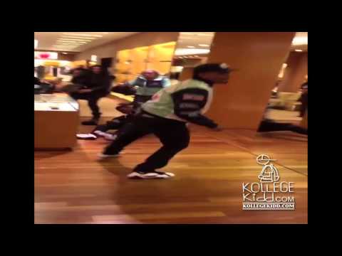 Lil Durk's DJ Sucker Punched In LV Store, DJ Bandz Responds