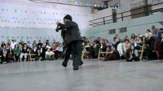 Bruno Tombari & Mariángeles Caamaño en el Morán - Ay, este azul - Mercedes Sosa