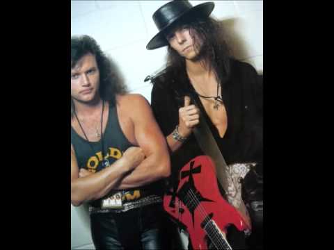 2. Anarchy-X / Revolution Calling [Queensrÿche - Live in Copenhagen 1988/10/13]