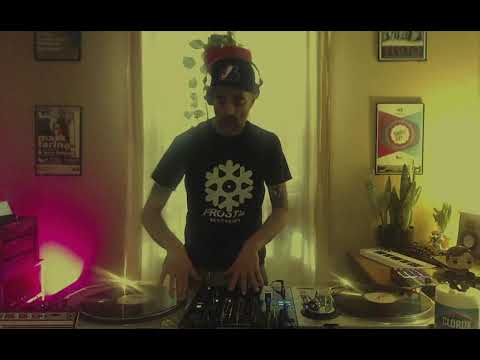 Max Hebert - RECORD BOX 001 - 100% Vinyl DJ Sets - 60mins