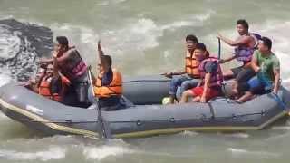 preview picture of video 'Water Rafting @ Teesta River, Kalimpong, Darjeeling, West Bengal, India'
