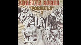 Kadr z teledysku Il cuscino tekst piosenki Loretta Goggi
