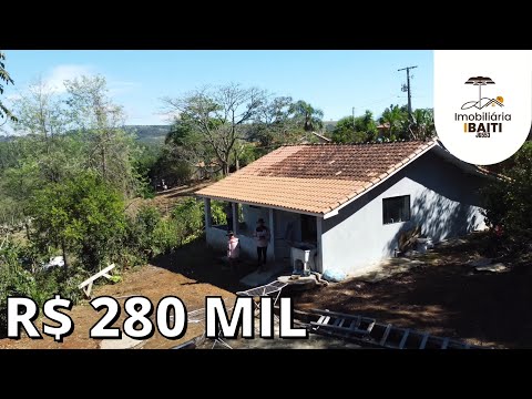 CHÁCARA BEM ARBORIZADA PORTEIRA FECHADA COM CASA E FRUTAS - R$ 280 MIL - Código:2576