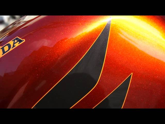 スズキ GSX-R 750　CBR1000RRレプソルモドキ仕様