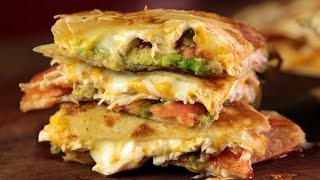 Cómo hacer una Quesadilla de Pollo | Recetas Rápidas