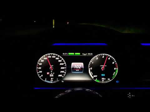 Mercedes E300de Hybrid Acceleration