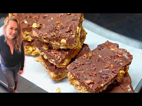 Peanut Butter Chocolate Oat Bars 😋...No Bake