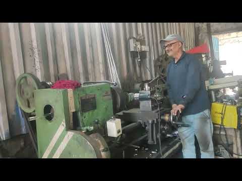 Working of Lathe Machine