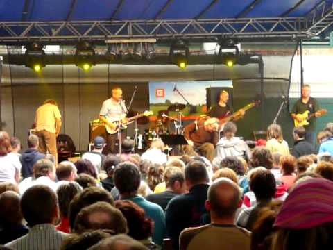 V. Mišík a ETC - Dalešice 27.6.2009 - Když se kouří konopí