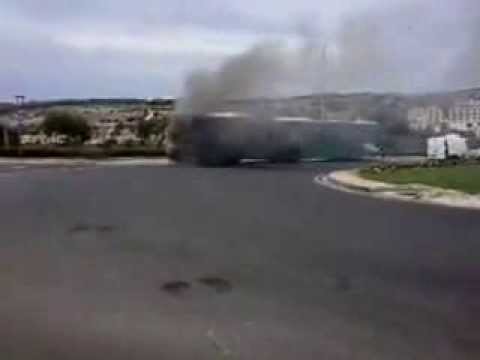 Taqbad karozza tal-linja oħra