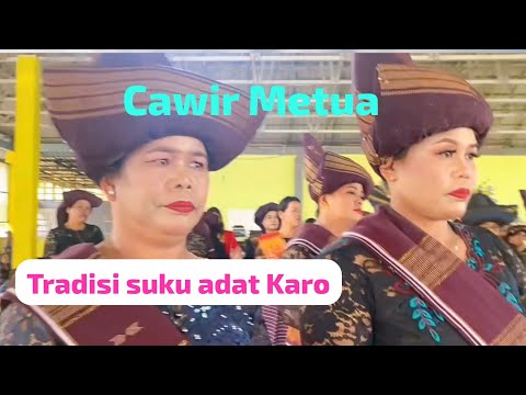 Cawir Metua Karo customary tradition of the death of parents. Paribuan Dolok glare North Sumatra