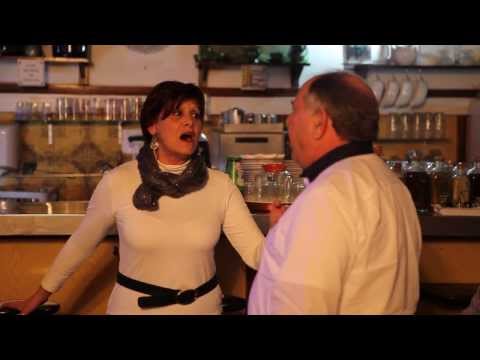 Dueto, Fado, Maria José (Zezinha) Marques e António Xabregas, "Lá longe"