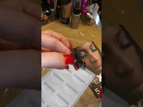 download lagu mp3 mp4 Fexy Online Shopping, download lagu Fexy Online Shopping gratis, unduh video klip Fexy Online Shopping