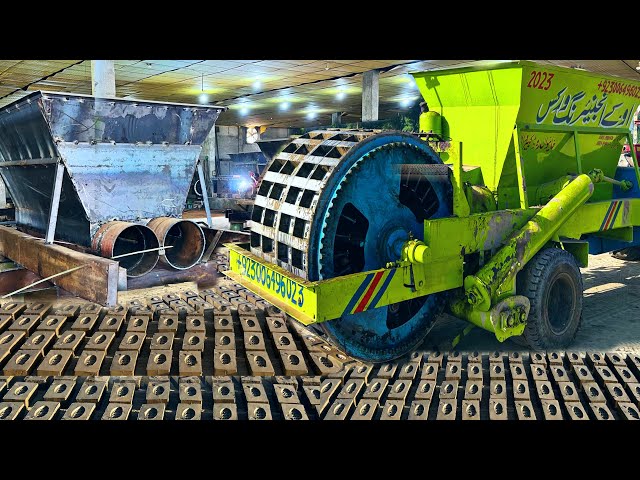 Manufacturing Process of Bricks Making Machine With  4 Moulds Rows || Mobile Bricks Machine SDDEFAULT Thumbnail