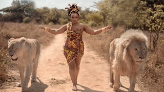 Vimbai Zimuto- Zimbabwean national anthem(soprano with orchestra video)