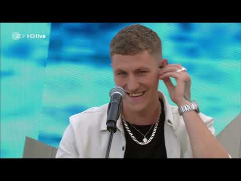 Nathan Evans - Wellerman (Live) - ZDF Fernsehgarten 22.08.2021