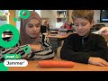 Yes, schoolfruit! Hier heb je een winterpeen... Whut?