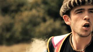 QADASI - NGIKUFISELA INHLANHLA (Official Music Video) QADASI - NGIKUFISELA INHLANHLA (Official Music Video)