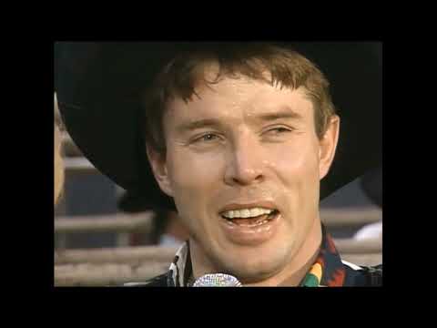 Tuff Hedeman vs Grasshopper - 95 PBR Guthrie (86 pts)