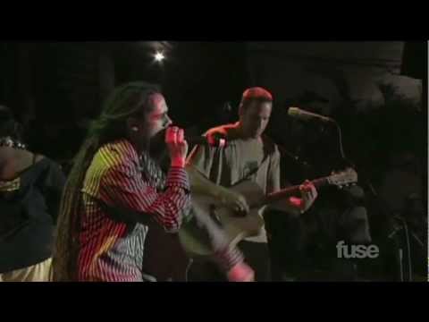 Jack Johnson & Damian “Jr Gong” Marley – Welcome to Jamrock