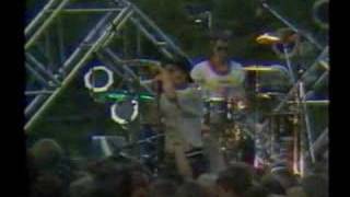 R.E.M. - Pretty Persuasion (Raleigh 1985)