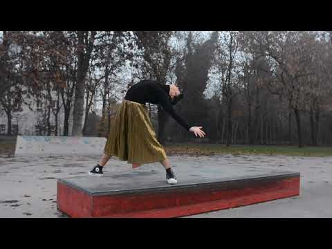 1.61 GOlden sectiON - 1 video. 61 artists | 12. Nicoletta Bellazzi